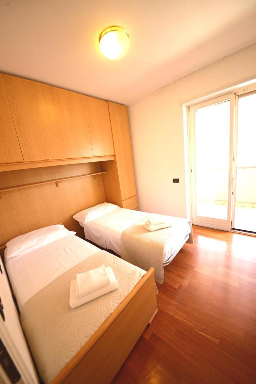 The Nest Appartement Riva del Garda Buitenkant foto