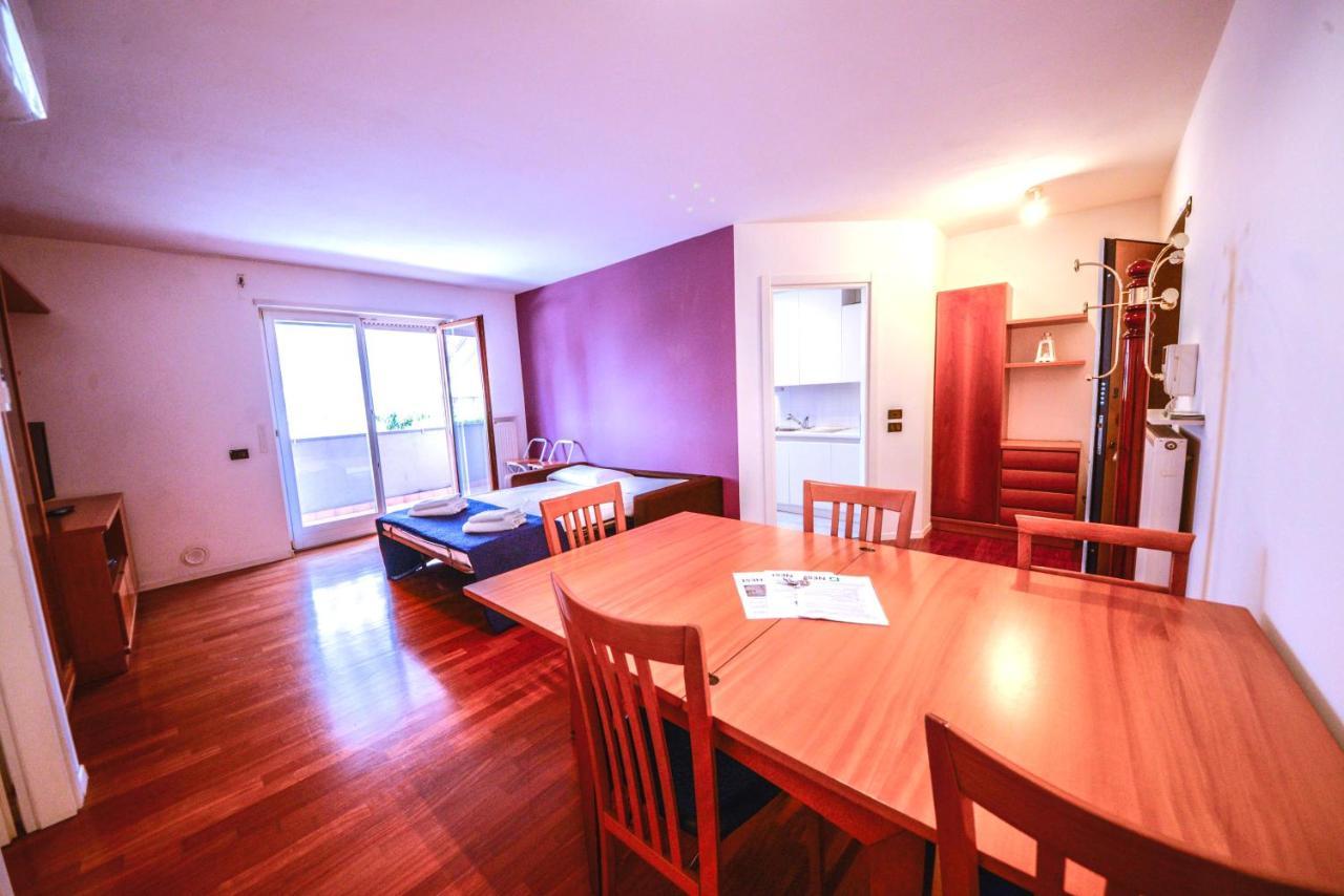 The Nest Appartement Riva del Garda Buitenkant foto
